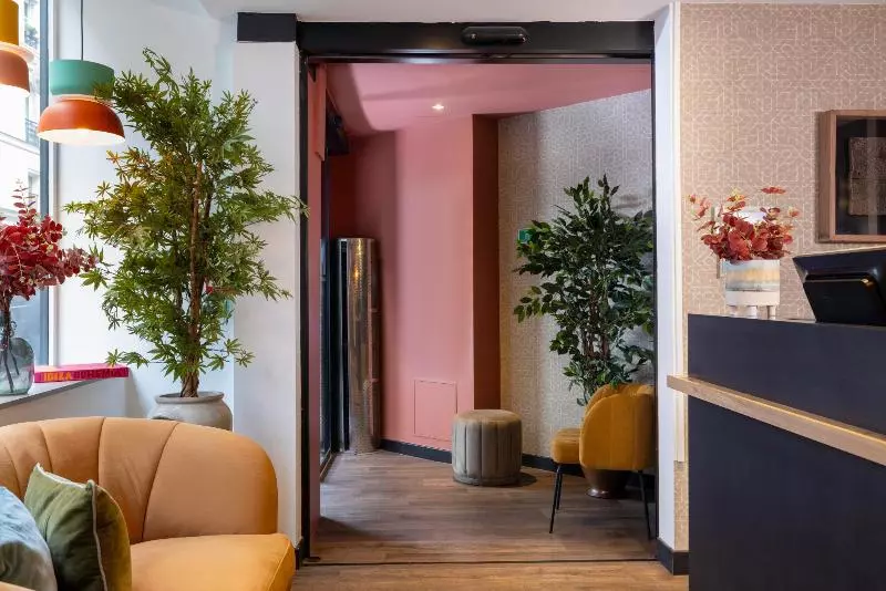 Fotos del hotel Maxim Opéra:  2