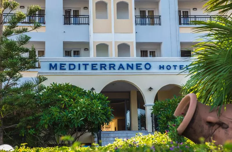 Fotos del hotel Mediterraneo:  2