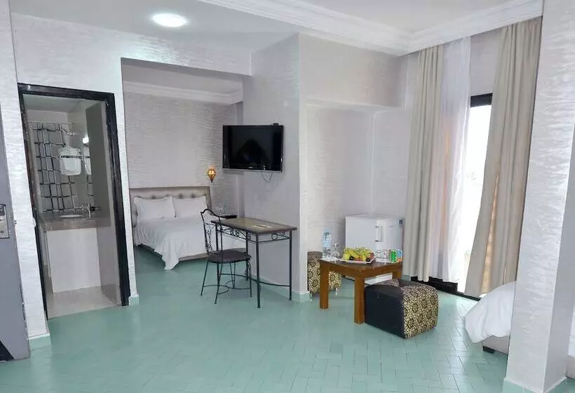 Fotos del hotel Hôtel Nouzha:  24