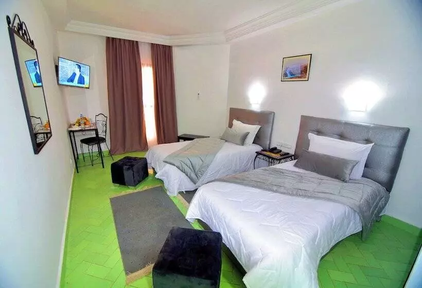 Fotos del hotel Hôtel Nouzha:  2