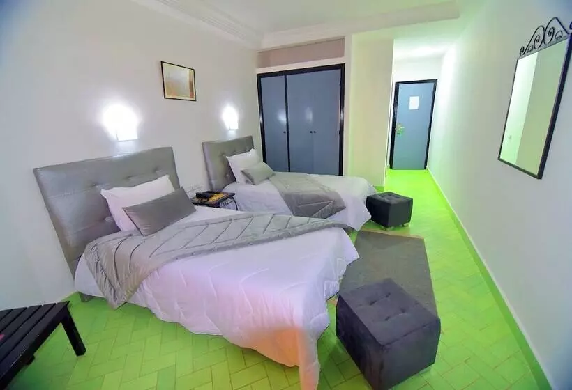 Fotos del hotel Hôtel Nouzha:  15