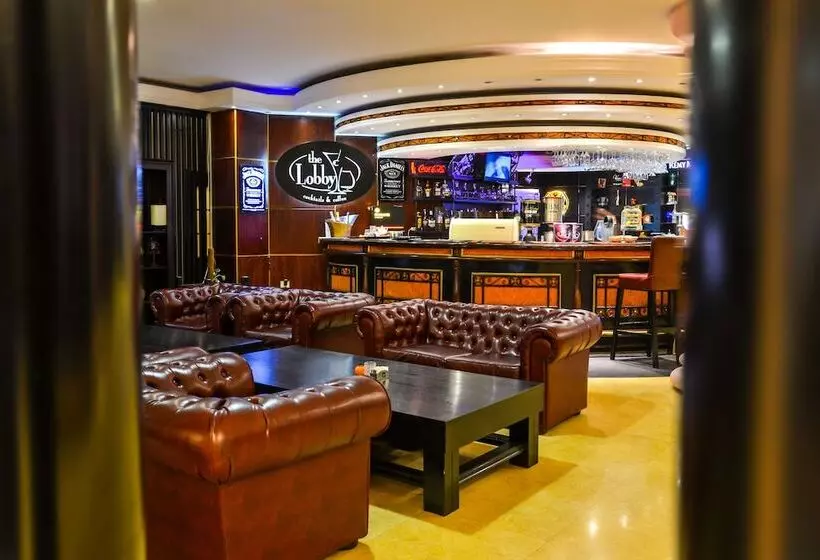 Fotos del hotel Phoenicia Grand:  18