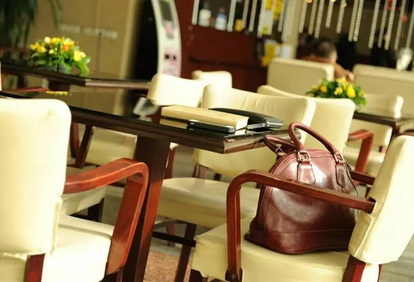 Fotos del hotel Slavutich:  14