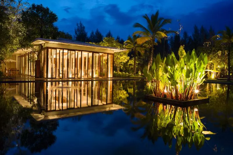 Fotos del hotel The Sarojin:  7