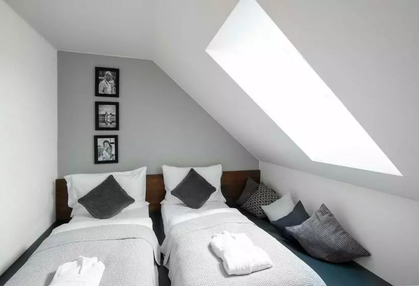 Fotos del hotel Mánes:  25