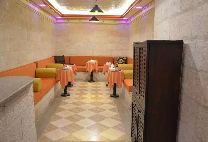 Fotos del hotel Amra Palace International:  4