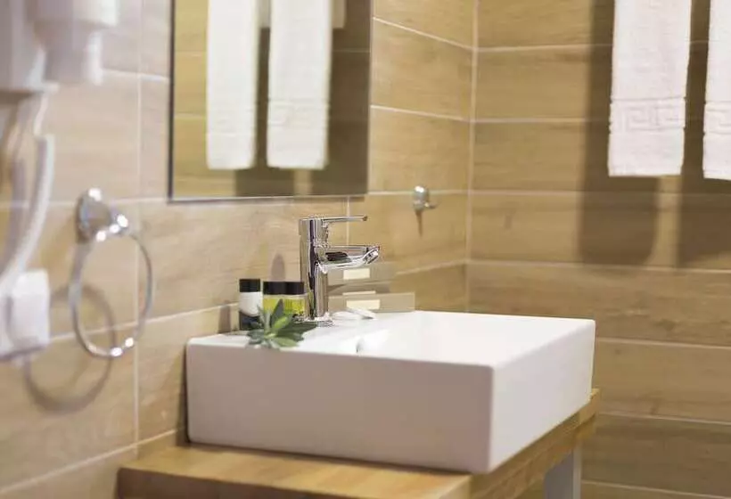 Fotos del hotel Plaza , Philian S And Resorts:  11