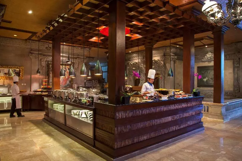 Fotos del hotel The Royal Pita Maha:  3