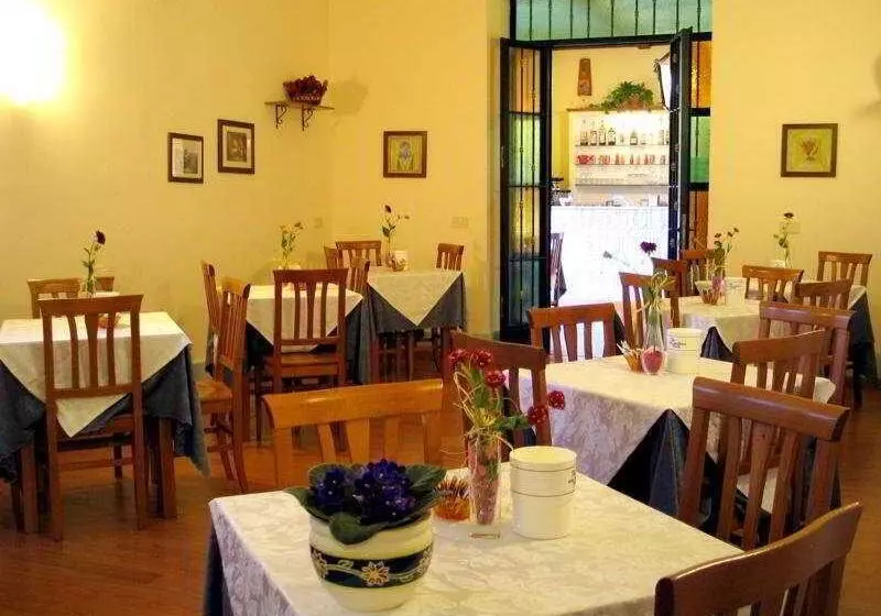 Fotos del hotel Orto Di Roma:  14