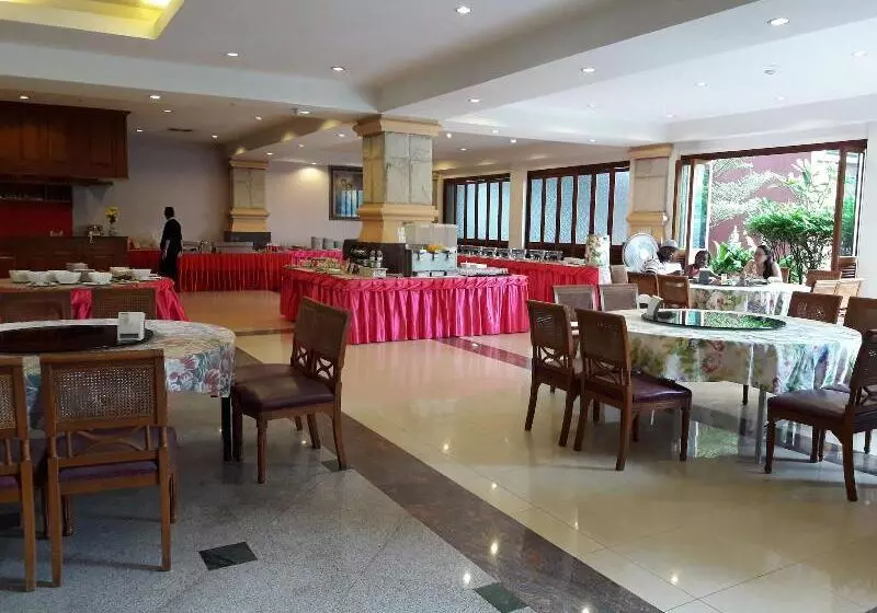 Fotos del hotel Mike Orchid Resort:  13