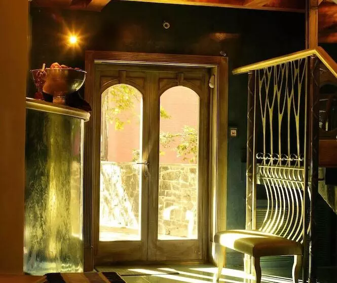 Fotos del hotel Vozdvyzhensky Boutique Hotel:  4