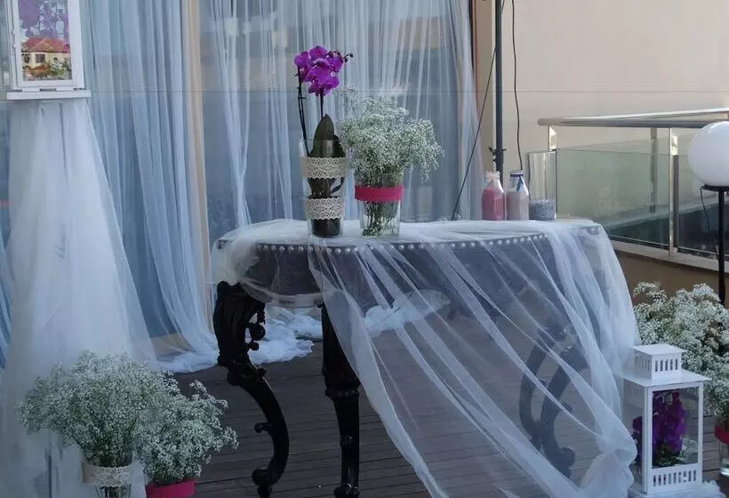 Fotos del hotel 525:  14