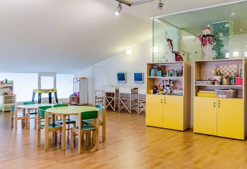 Fotos del hotel 525:  13