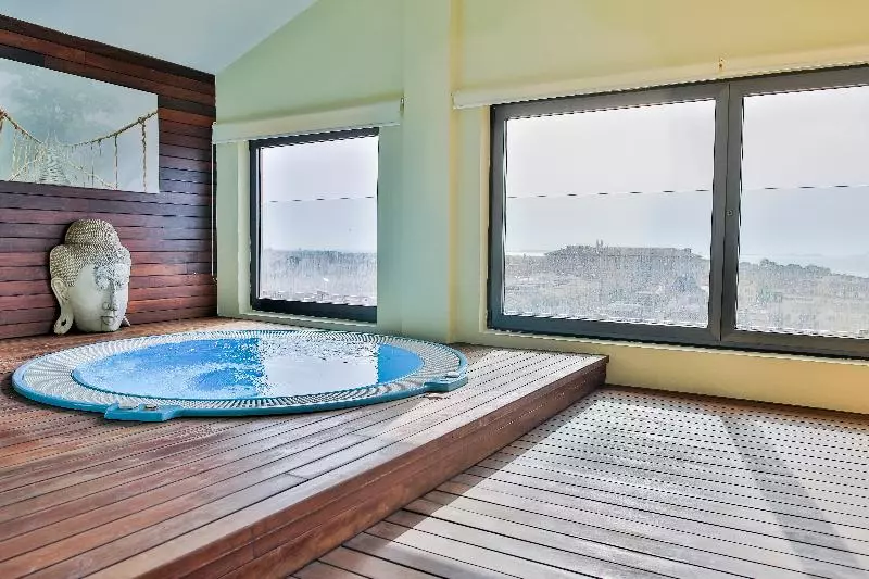 Fotos del hotel 525:  10