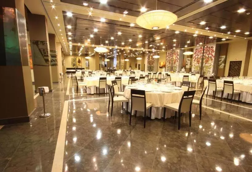 Fotos del hotel Azz Langre & Spa:  14