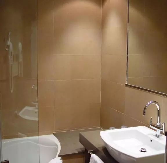 Fotos del hotel Azz Langre & Spa:  16