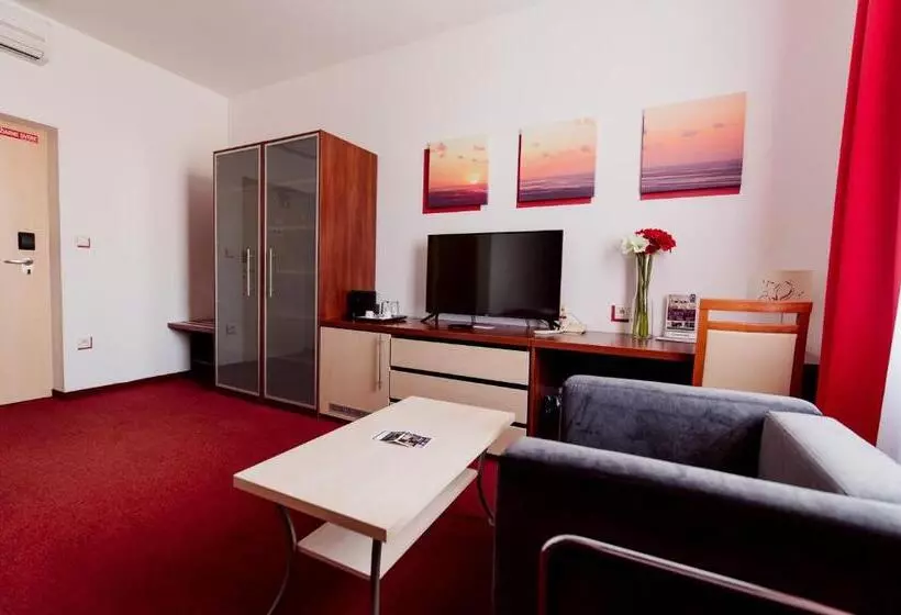 Fotos del hotel Color:  25