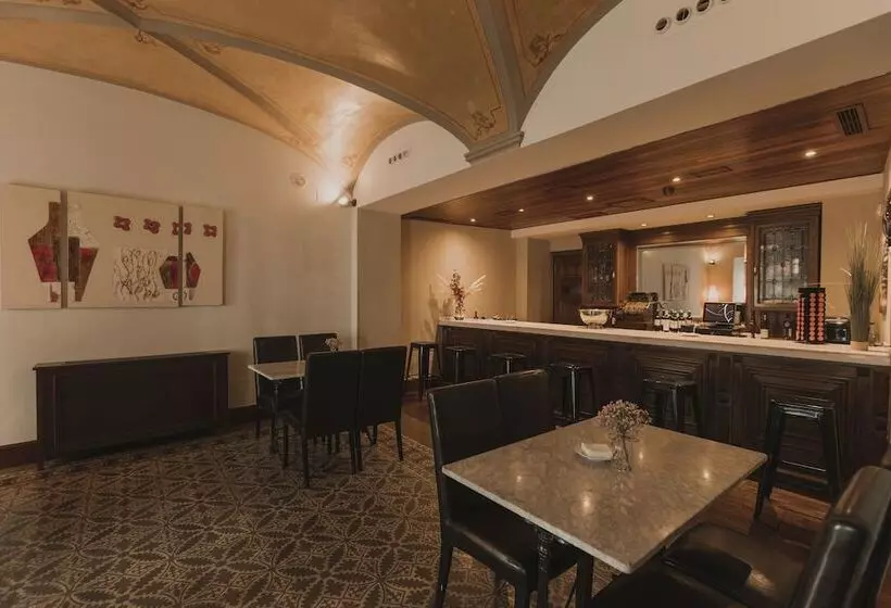 Fotos del hotel Palacio Arteaga:  5