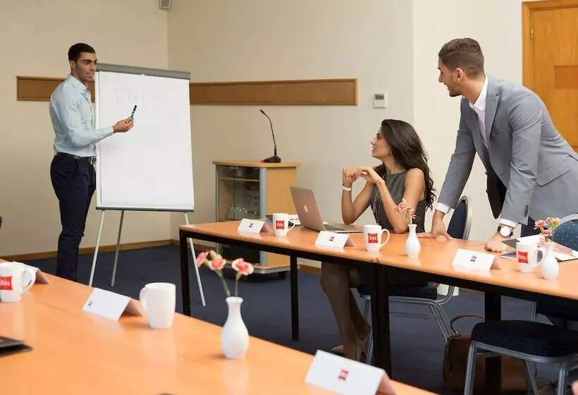 Fotos del hotel Ibis Marrakech Palmeraie:  13