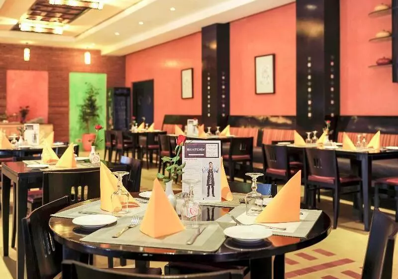 Fotos del hotel Ibis Marrakech Palmeraie:  12