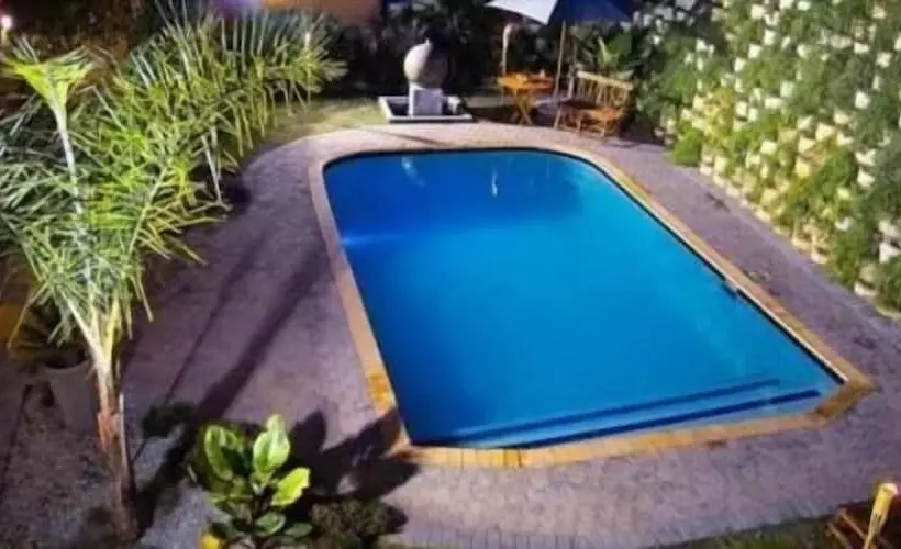 Overmeer Guest House