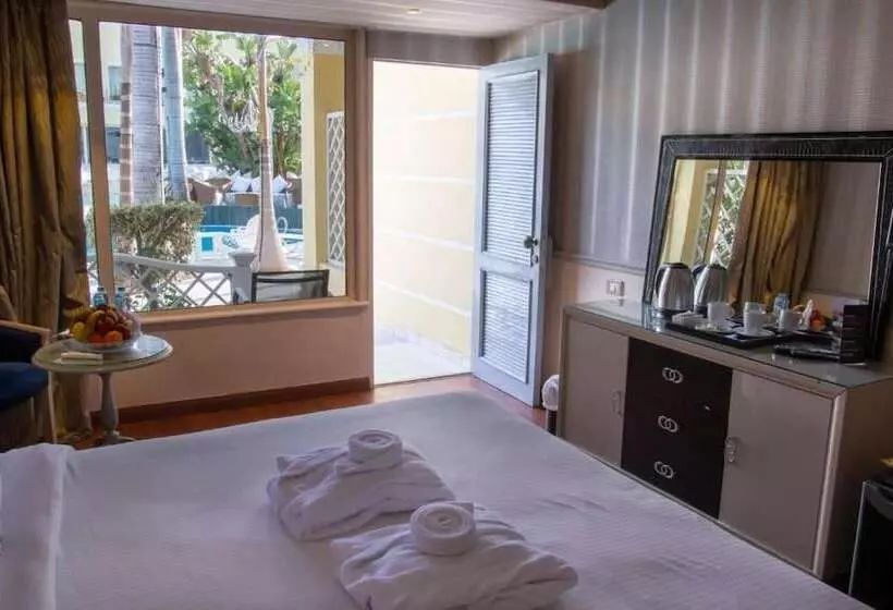 Fotos del hotel Paradise Inn Beach Resort:  16