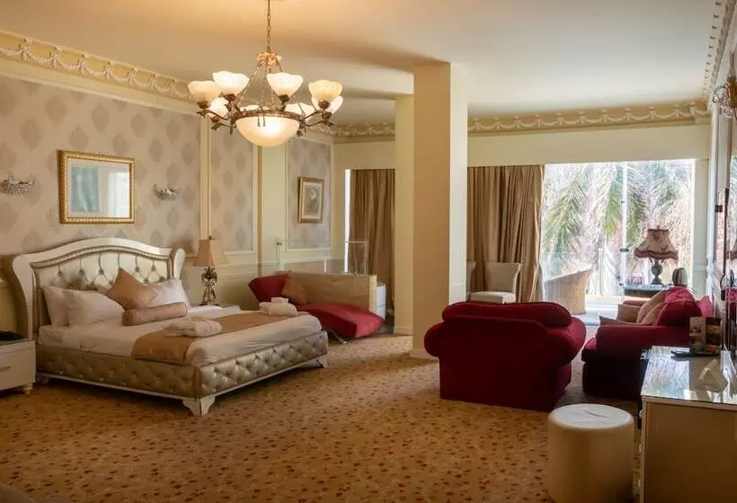 Paradise Inn Beach Resort