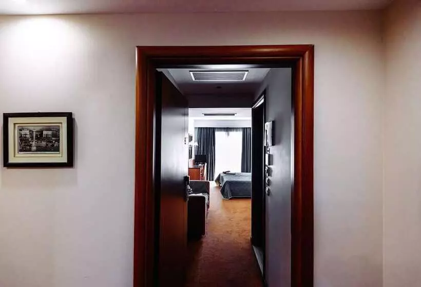 Fotos del hotel Athens Mirabello:  23