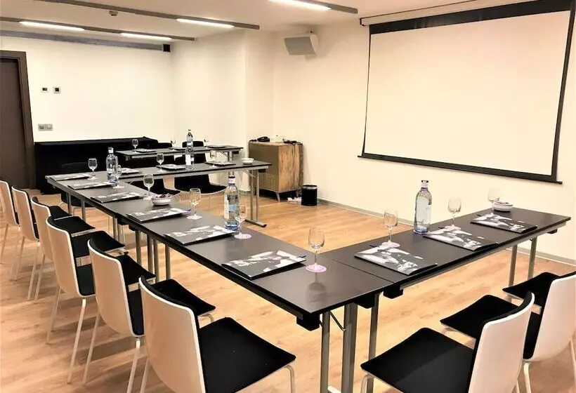 Fotos del hotel Ayre Hotel Gran Vía:  2