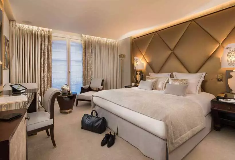 Hôtel Barrière Le Fouquet’s