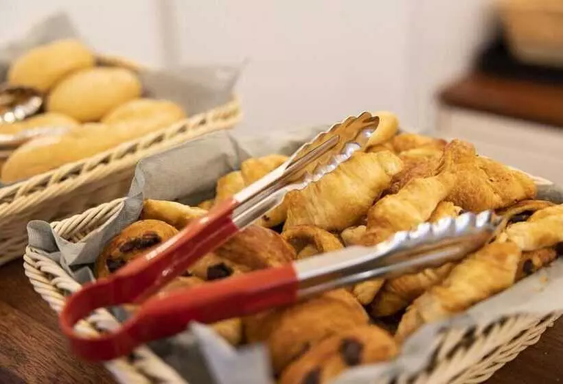 Fotos del hotel Beverly Hills Hotel:  24