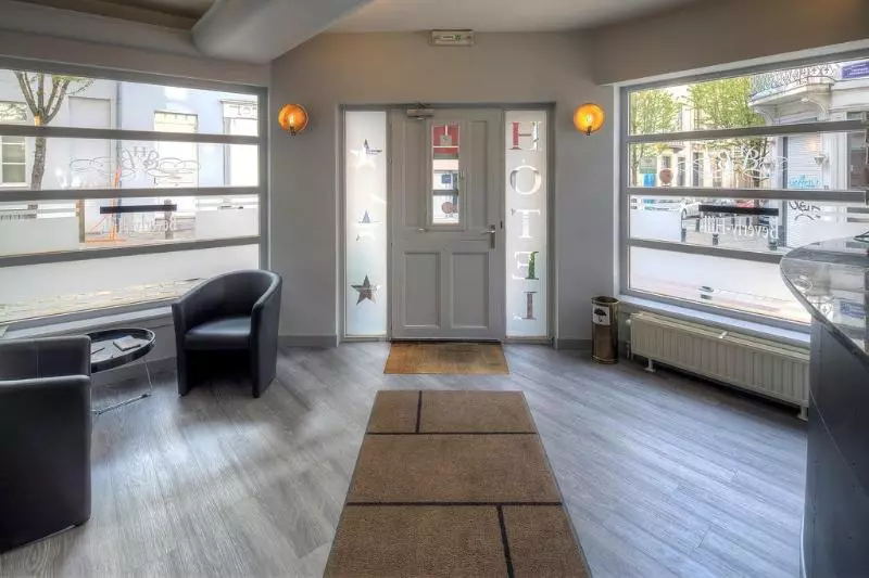 Fotos del hotel Beverly Hills Hotel:  3