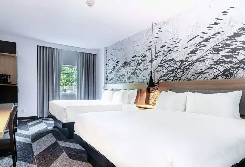 Doubletree By Hilton Quebec Resort