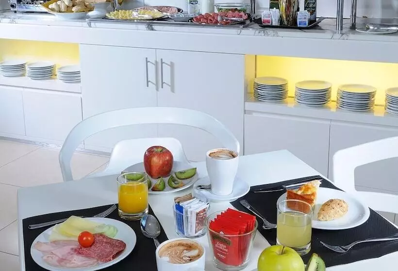 Fotos del hotel Ih Hotels Milano Watt 13:  9