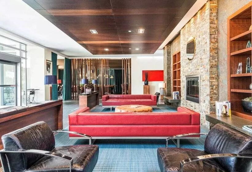 Fotos del hotel Novotel Montréal Aéroport:  2