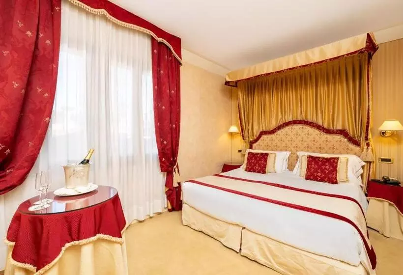 Fotos del hotel A La Commedia:  18