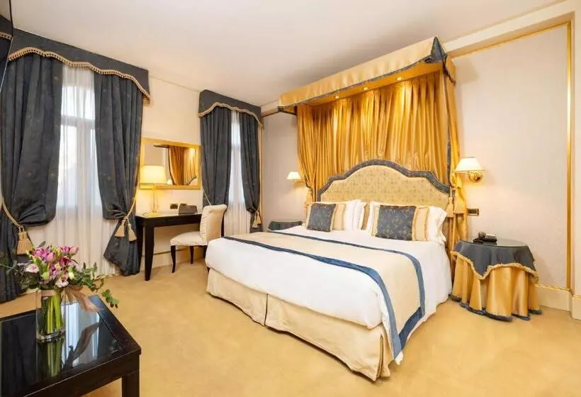 Fotos del hotel A La Commedia:  14