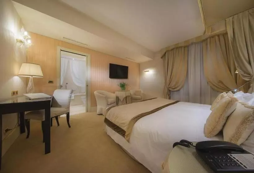 Fotos del hotel A La Commedia:  3