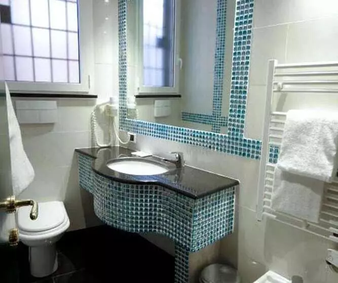 Fotos del hotel Canova:  17