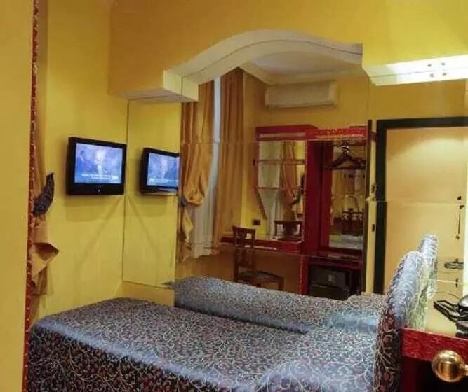 Fotos del hotel Canova:  11