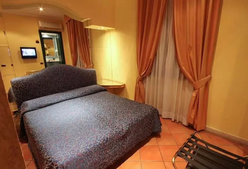 Fotos del hotel Canova:  15