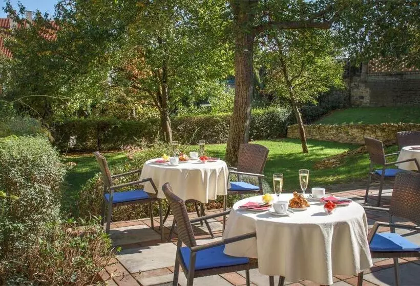 Fotos del hotel Monastery:  5