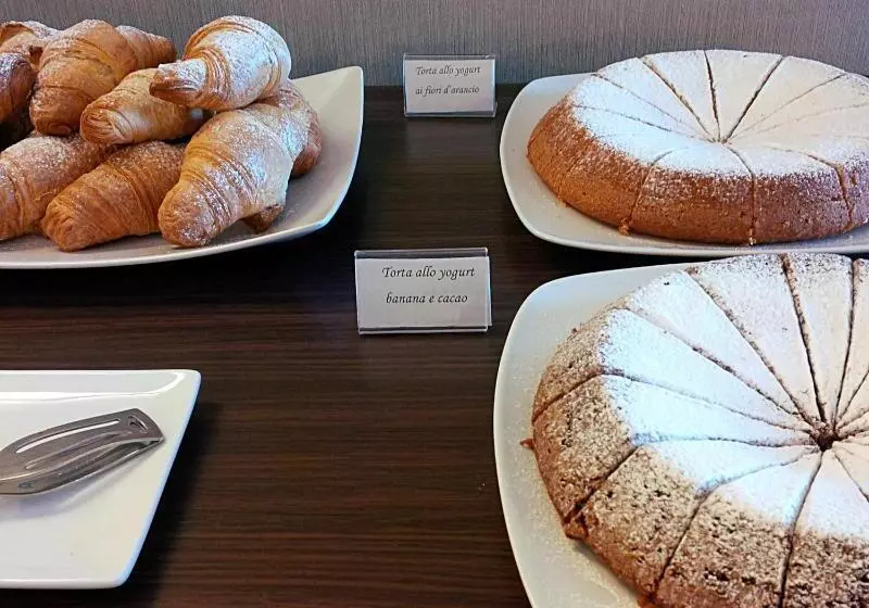 Fotos del hotel Napolit Amo  Medina:  25