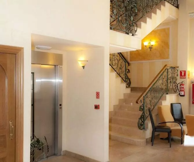 Fotos del hotel Abadía Burgos Camino Santiago:  2