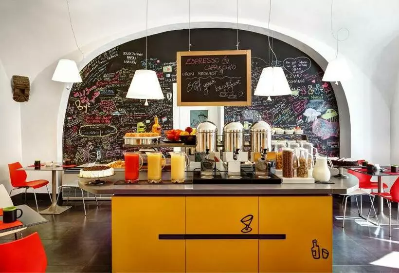 Fotos del hotel Piazza Bellini & Apartments:  4