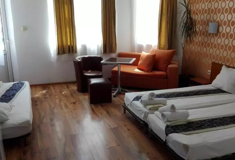 Fotos del hotel Scotty S Boutique:  13