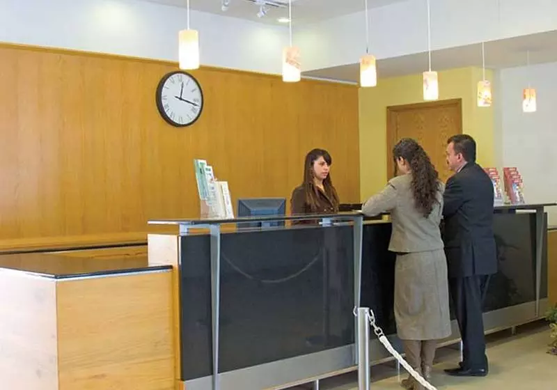 Fotos del hotel Comfort Inn Morelia:  2