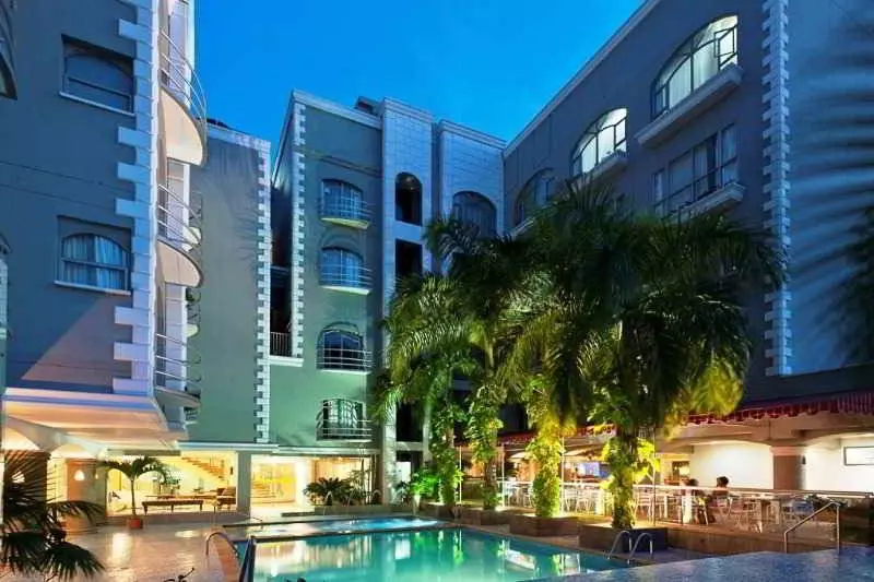 Fotos del hotel Country International:  16