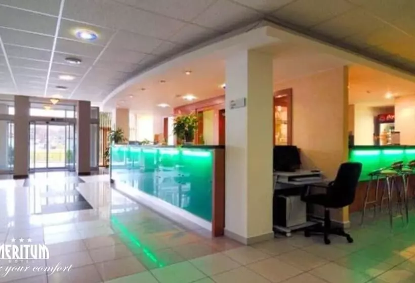 Fotos del hotel Meritum:  11