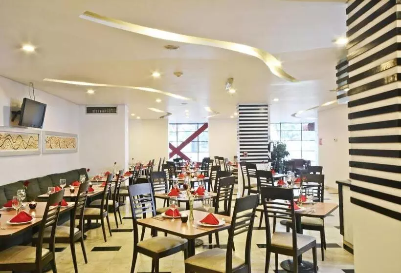 Fotos del hotel & Suites Pf:  16